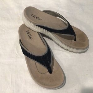 Great Taos sandals